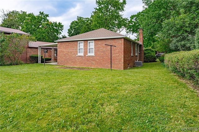 807 Maple Avenue, Niagara Falls, NY 14305