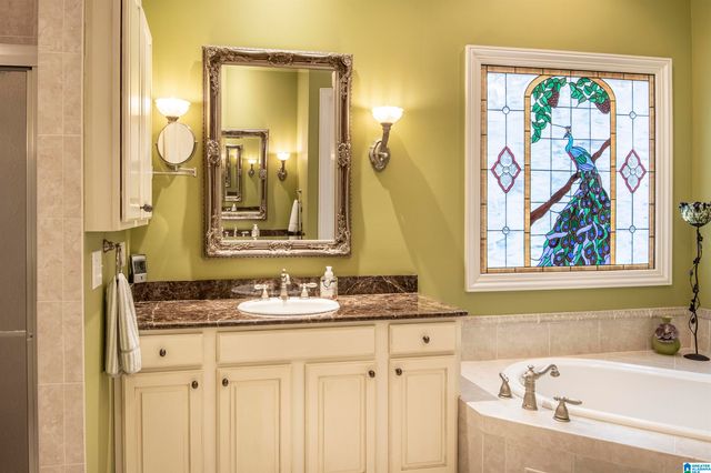 1 SQUIRES GLENN LANE, Leeds, AL 35094