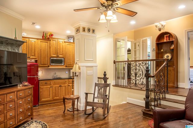 1 SQUIRES GLENN LANE, Leeds, AL 35094