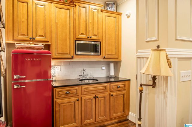 1 SQUIRES GLENN LANE, Leeds, AL 35094