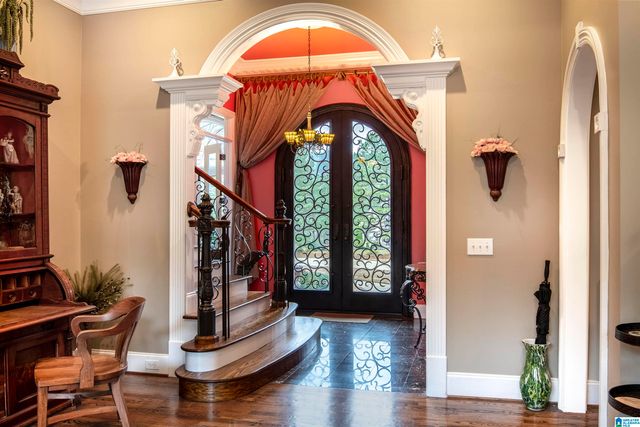 1 SQUIRES GLENN LANE, Leeds, AL 35094