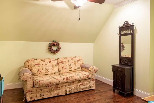 1 SQUIRES GLENN LANE, Leeds, AL 35094