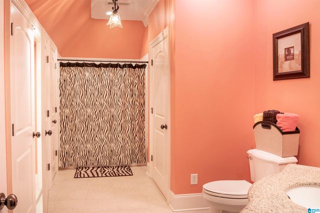 1 SQUIRES GLENN LANE, Leeds, AL 35094