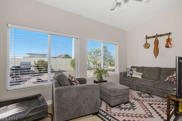 10428 Villa Ridge Drive, Las Vegas, NV 89134