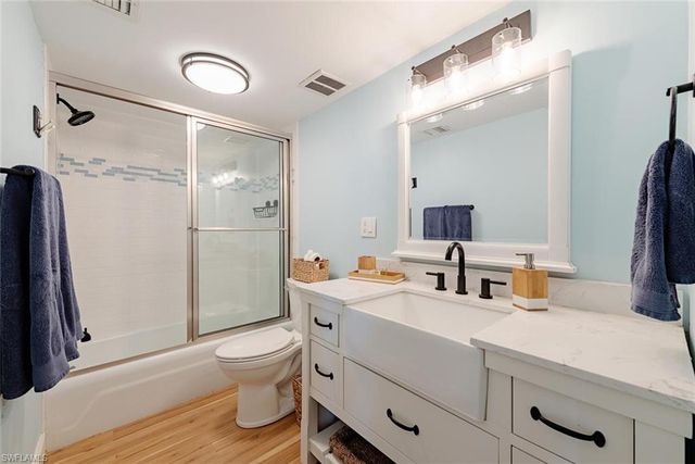 3443 GULF SHORE BLVD N # 214, Naples, FL 34103