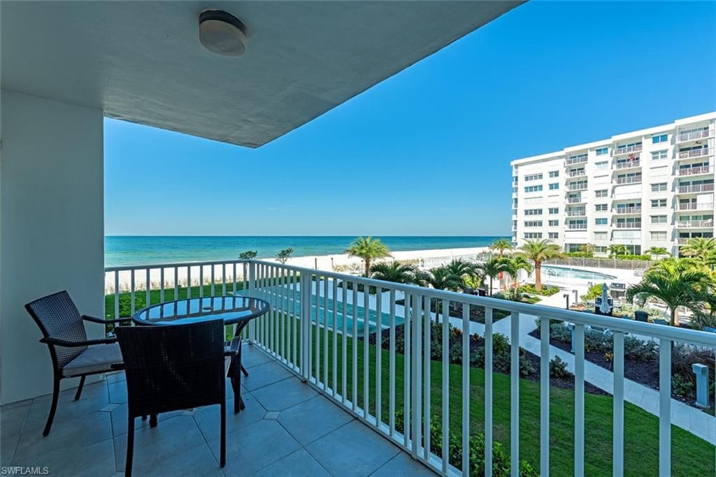 3443 GULF SHORE BLVD N # 214, Naples, FL 34103