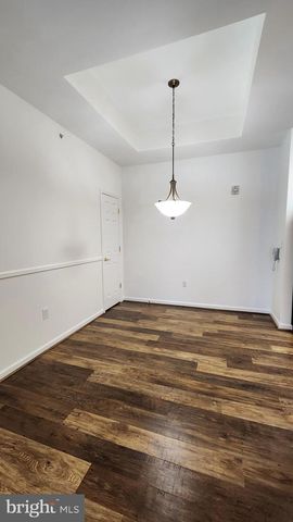 245 BREEDERS CUP DR, Cherry Hill, NJ 08002