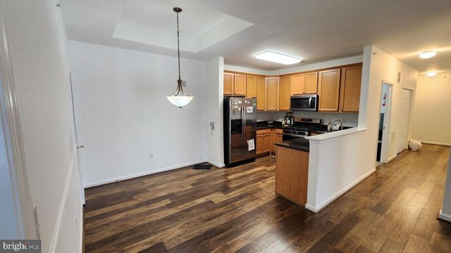 245 BREEDERS CUP DR, Cherry Hill, NJ 08002