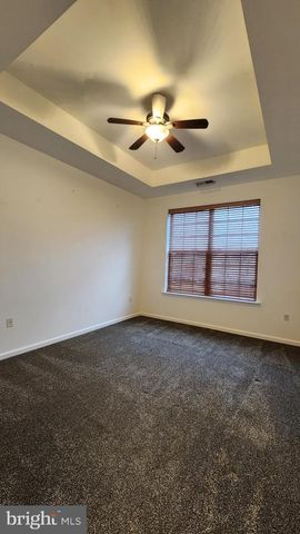 245 BREEDERS CUP DR, Cherry Hill, NJ 08002