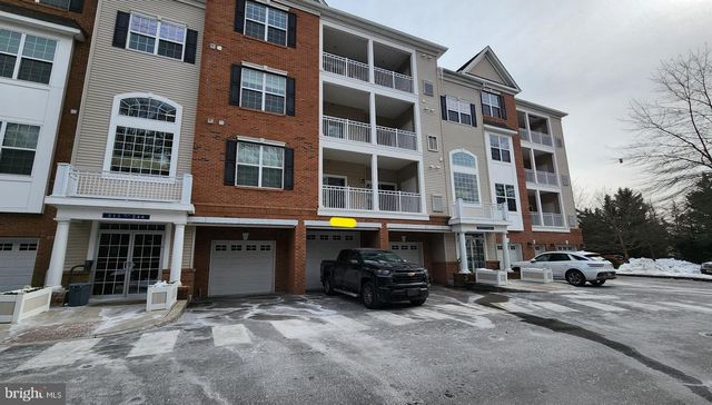 245 BREEDERS CUP DR, Cherry Hill, NJ 08002