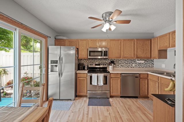 15752 Flackwood Avenue, Apple Valley, MN 55124
