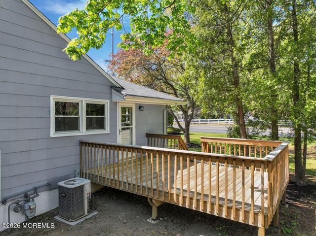 463 Newman Springs Road, Lincroft, NJ 07738