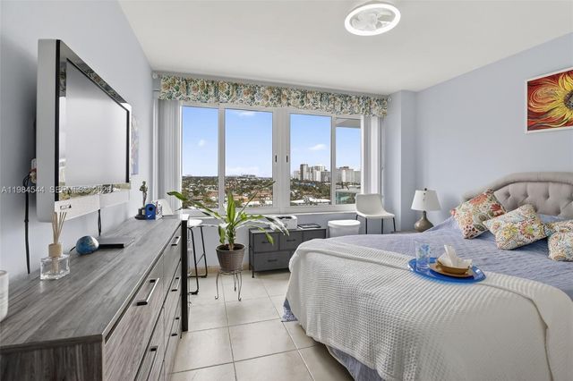 3233 NE 34th Street 1207, Fort Lauderdale, FL 33308