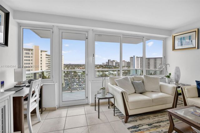 3233 NE 34th Street 1207, Fort Lauderdale, FL 33308