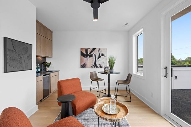 602 Southgate Avenue A, Nashville, TN 37203