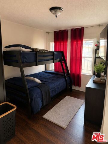 213 W 83rd Street, Los Angeles, CA 90003