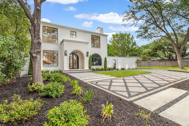 3739 N Versailles Avenue, Dallas, TX 75209