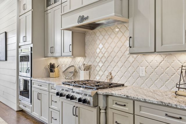 6033 Native Pony Trl, College Grove, TN 37046