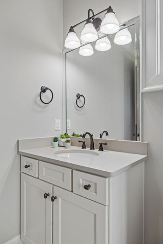 6033 Native Pony Trl, College Grove, TN 37046