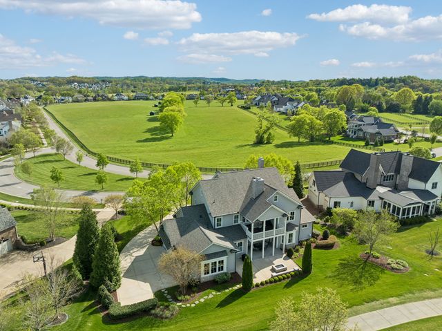 6033 Native Pony Trl, College Grove, TN 37046