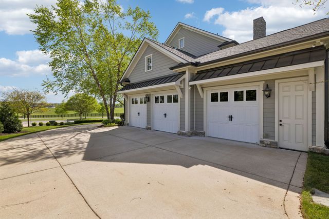 6033 Native Pony Trl, College Grove, TN 37046