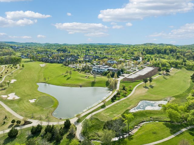 6033 Native Pony Trl, College Grove, TN 37046