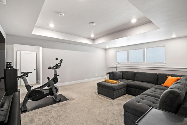 3010 NE Nipper Drive, Bend, OR 97701