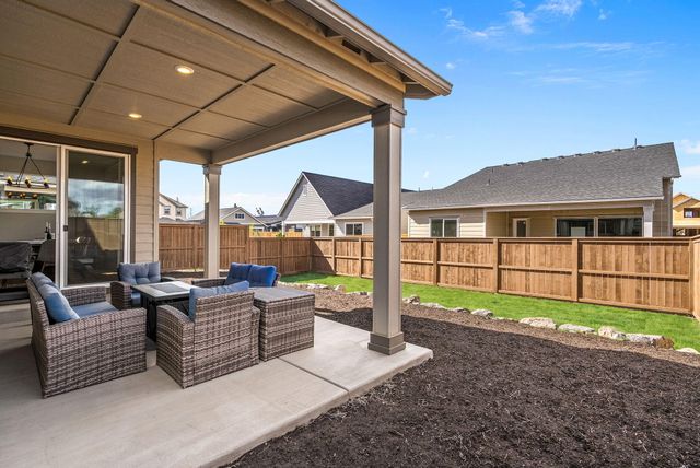 3010 NE Nipper Drive, Bend, OR 97701
