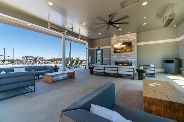 3010 NE Nipper Drive, Bend, OR 97701