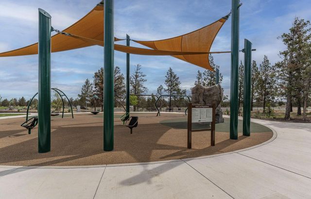 3010 NE Nipper Drive, Bend, OR 97701