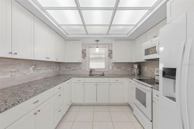 15 CLARK LANE, Palm Coast, FL 32137