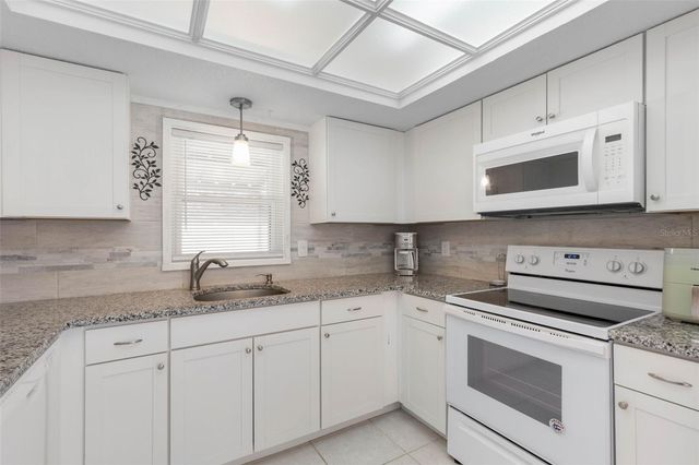 15 CLARK LANE, Palm Coast, FL 32137