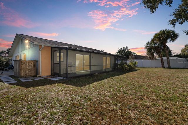 15 CLARK LANE, Palm Coast, FL 32137