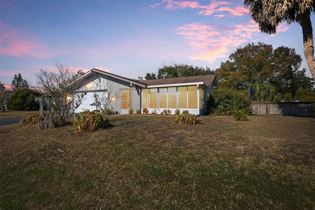 15 CLARK LANE, Palm Coast, FL 32137