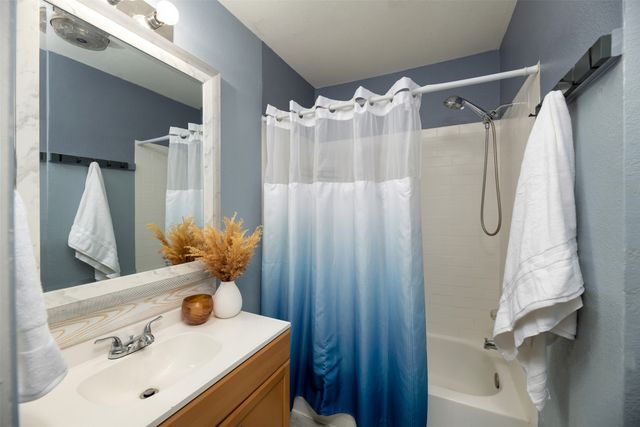 505 Bellevue Drive, Cleburne, TX 76033