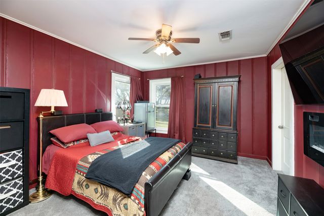 505 Bellevue Drive, Cleburne, TX 76033