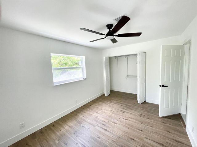6606 NW 95th Avenue, Tamarac, FL 33321