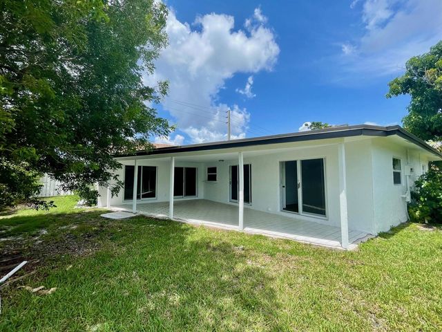 6606 NW 95th Avenue, Tamarac, FL 33321