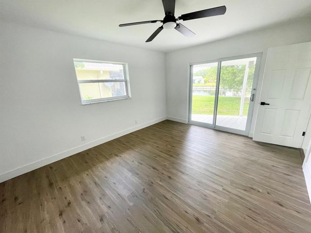 6606 NW 95th Avenue, Tamarac, FL 33321