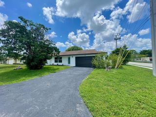 6606 NW 95th Avenue, Tamarac, FL 33321