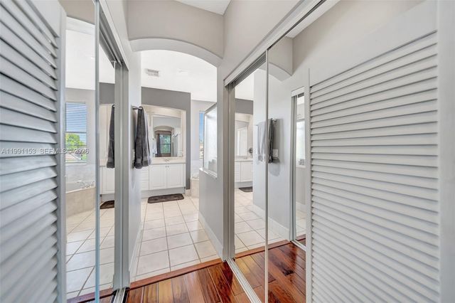 2831 SW 190th Ave, Miramar, FL 33029