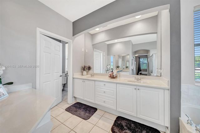 2831 SW 190th Ave, Miramar, FL 33029