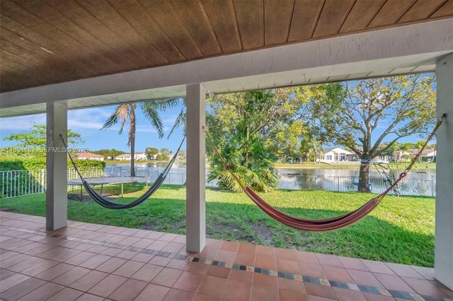 2831 SW 190th Ave, Miramar, FL 33029