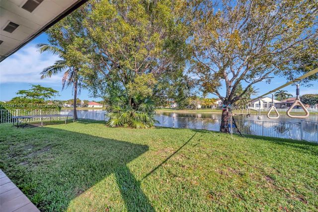 2831 SW 190th Ave, Miramar, FL 33029