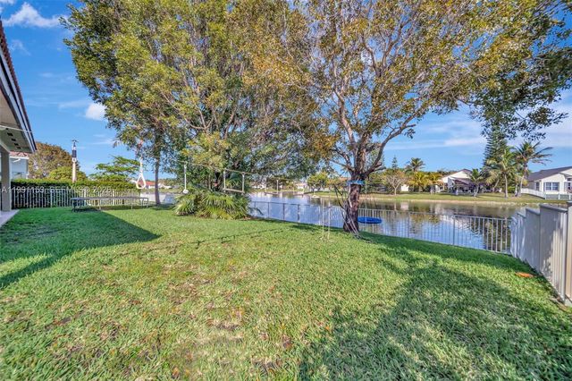 2831 SW 190th Ave, Miramar, FL 33029