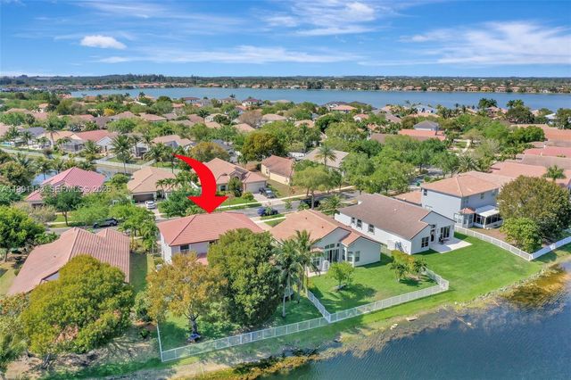 2831 SW 190th Ave, Miramar, FL 33029