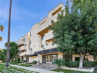 19350 Sherman Way 124, Reseda, CA 91335