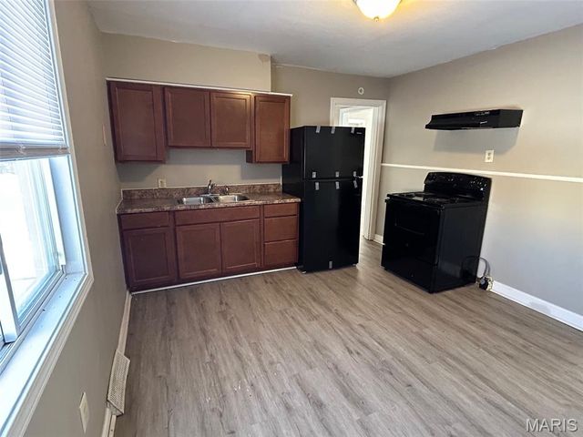 6242 Garfield Avenue, Berkeley, MO 63134