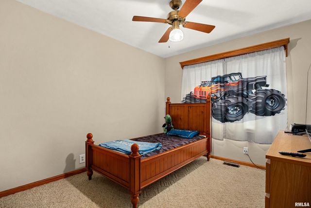 501 PONTIAC Road, Marquette Heights, IL 61554