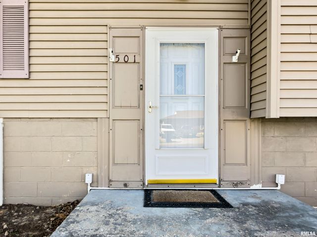 501 PONTIAC Road, Marquette Heights, IL 61554